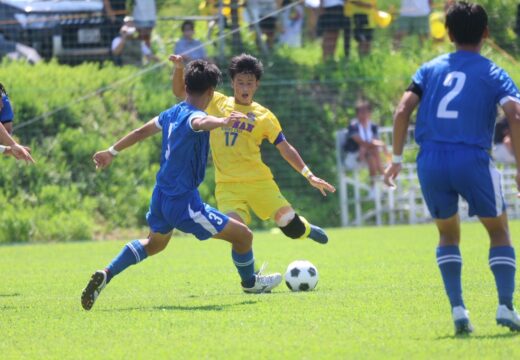 サッカー部インターハイ１回戦突破